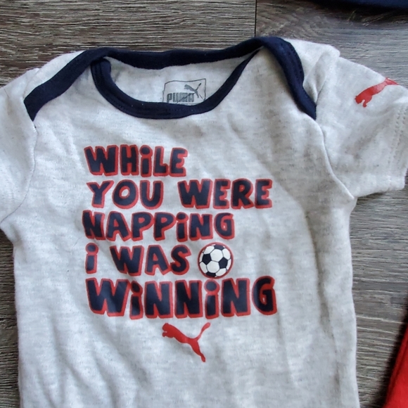Puma Infant Onesie and Hat Set 0/6 and 0/3 - Picture 3 of 5